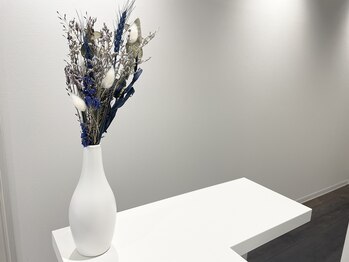 patou 烏丸 ミルボンAujua認定サロン【パトゥ カラスマ】