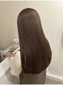 柔らかいベージュ