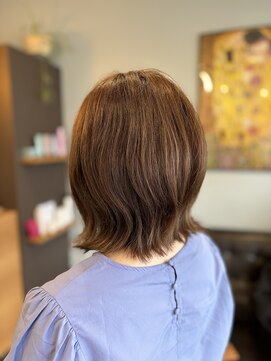 スピカ ベージュ外ハネ