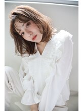 フィガロ アヴェダ(FIGARO AVEDA) フェイスレイヤーミディアム