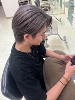 ステーションビューティ(Station Beauty)の写真/【メンズにも大人気】再現性の高いカットで毎朝のセットも簡単に◎ONもOFFもキマるスタイルが叶う！