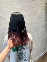 アールトゥーヘアー(art To Hair) グラデーションカラー/ピンク/巻き髪
