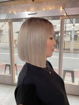 ミラク 町田(MIRAC) 【MIRAC町田店】ホワイトグレージュ×切りっぱなしボブ