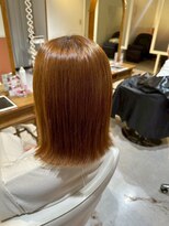 スペックホルダーミミ(Spec Holder mimi) 切りっぱなしボブ8.31ハイライトカラー