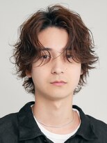 レタッチバイフィフス(RETOUCH by fifth)&nbsp;原宿センターパートウルフメンズ緩めシャドウパーマルーズパーマ