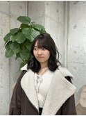 赤みを抑えたベージュカラー♪