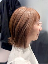 マトカ 表参道(matka) 明るい白髪染めコーラルオレンジ外ハネオン眉ボブ40代