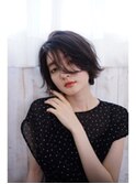 黒髪ニュアンスショート