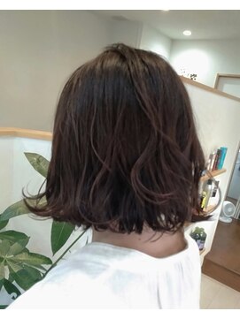 シュシュ ルノン(chou-chou lu non) 切りっぱなしボブ