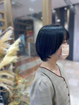 リミックス 南国店(remix) 透明感。ダークグレーショートボブ