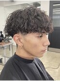ツイストパーマ無造作パーマメンズマッシュ刈り上げツーブロック