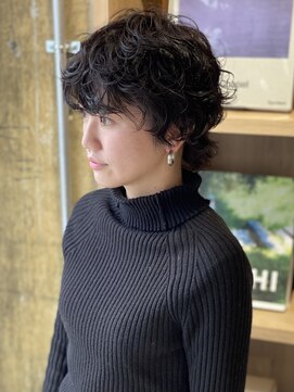 リブロ(liblo) ショートウルフ × カーリーパーマ【liblo】