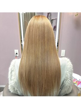 ガルボ ヘアー(garbo hair) #高知 #美容室 #ハニー #ベージュ #ブリーチ #10代 #20代