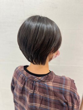 レナークソワン(LENAHC SOIN) ショート/ボブ/丸みショート/ツヤ髪