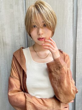バンプ ギンザ(BUMP GINZA) 前下がりショートボブ×ハイライト×透明感カラー【村上穂高】