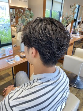 サラビューティーサイト 志免店(SARA Beauty Sight) 【Haru】再現性のあるスタイルを/センターパート×毛流れパーマ
