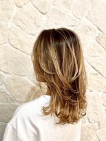 アムネシア たまプラーザ(AMNESIA)&nbsp;秋色/くすみベージュ/ウルフレイヤーロング