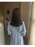 オリーブグレージュ