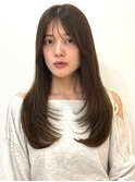 透明感カラー オリーブベージュ 艶髪 20代30代 レイヤーカット