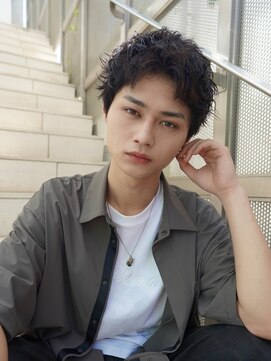 ニコ トウキョウ ロジック(nico TOKYO Logic) 黒髪スパイキーショートアップバンクスーツ社会人20代30代