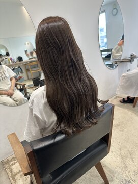 ジジ インターパーク 宇都宮(Gigi) ベージュカラー/セミディ/シアーカラー/姫カット/宇都宮