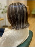 白髪ぼかしハイライトカラー 外ハネボブ 髪質改善 艶髪 30代