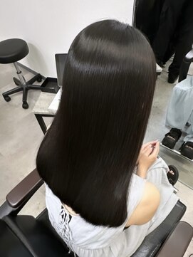 シンカ(shinka) グレージュカラー+髪質改善ストレート