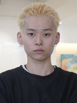 スリバー(sliver) ブリーチハイライト髪質改善ダブルカラーレイヤーカット