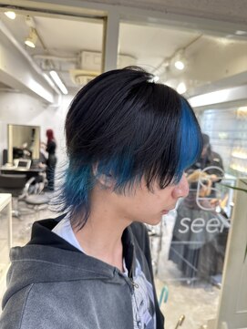 シーン(seen) ◆中性ウルフインナーカラーデザイン