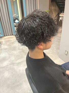 ロロネー 中津(Lolonois) 波巻きパーマ