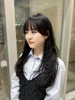 アピッシュ 国分寺(apish) 暗め艶々カラー+盛れる顔まわりカット
