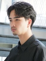 テン 心斎橋(tenn.)&nbsp;心斎橋フェザーパーマフェザーショートセンターパート20代緩め