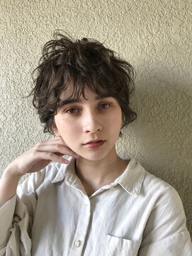 カゼ ダイカンヤマ Kaze DAIKANYAMA フローリングショート20代30代40代おすすめ