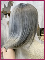 パレット 町田店(PALETTE)&nbsp;シルバーホワイト☆　町田/町田駅/町田店