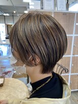 ヘアメイク シンズ ヤシマ(Hair Make SHIN'S YASHIMA) 絶壁解消ショート