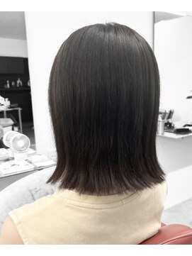 プリュス 名古屋(Plus) 切りっぱなしボブ/ボブ/外ハネ/タッセルボブ/タンバルモリ