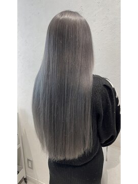 リック(Ric by KENJE) シルバーグレージュ