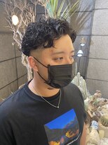 ゼスト フィーノ(ZEST fino)&nbsp;【三谷】スキンフェード×クリロナパーマ