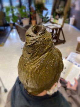 グリーン(GREEN)の写真/GREENの天然100％ヘナは、インド・ラジャスタン州ソジャト産で手選別された最高級な品質のヘナのみ取扱い◎