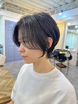 トッカ ヘアアンドトリートメント 難波店 小顔似合わせカット愛されクールショート20代/30代40代50代/難波