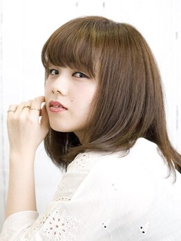 ヘアーメイクオルナ(Hair make O'runa)の写真/オーガニックカラーで髪/頭皮を傷めず気になる白髪を綺麗にカバー。明るく自然な色味をお手頃価格で実現◎