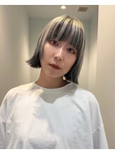 ノラ ウメダ(NORA UMEDA)&nbsp;切りっぱなしボブアンブレラカラーミルクティーベージュ大阪梅田