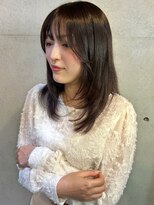 ブルーメ(Blume...) 透明感オリーブグレージュ/ミディアムレイヤー