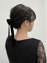 ペロ(pelo)&nbsp;ブラックリボンが映えるクラシックアレンジ