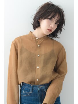 エニイ(ANY) ダークトーンでも透けるグレージュボブ