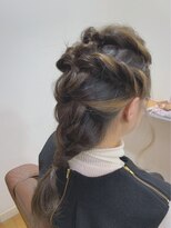 エルフゥ(Elle fou)&nbsp;簡単ふんわり編みおろしアレンジ