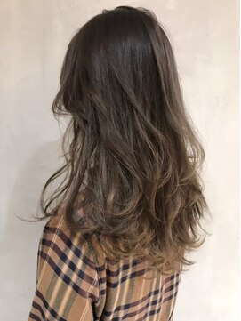 アイティー バイ アルバム 浦和店(IT by ALBUM) アッシュベージュ_オリーブカラーハイライトカラー_ba250111