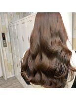 ナンバー リコ 名駅 ジャム 名古屋(N° rico JAM)&nbsp;大人かわいいエギョモリ ミルクティーブラウン ひし形シルエット