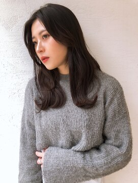 オーロ 西大寺店(ORO) 顔周りと外ハネが可愛い伸ばしかけスタイル