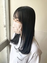 ニコナチカ(nico nachika) 暗髪 × シンプルストレートヘア